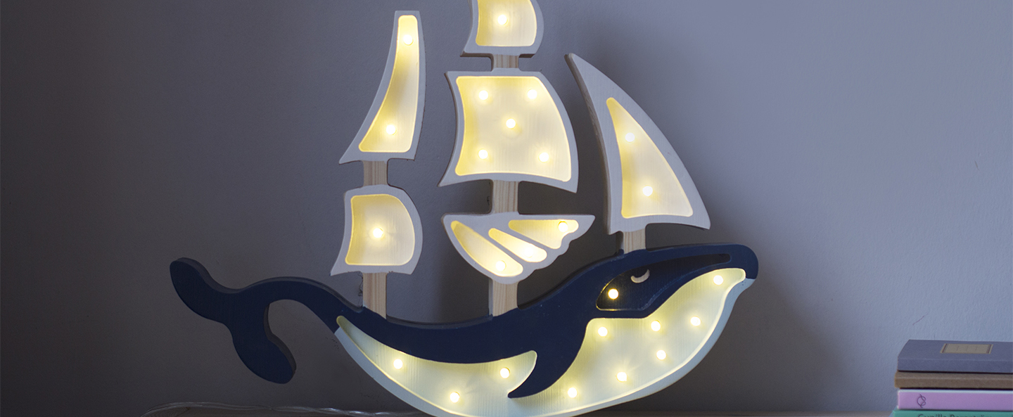 banner-image Lampe a poser enfant ship bleu l35cm h45cm little lights normal