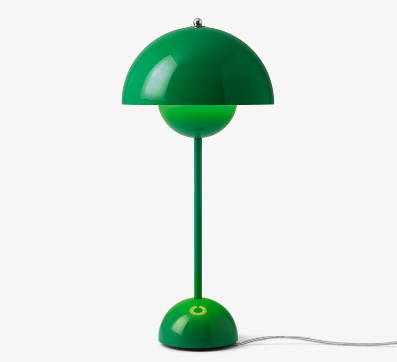 Flowerpot vp3 verner panton lampe a poser table lamp  andtradition 20729201  design signed nedgis 126521 product