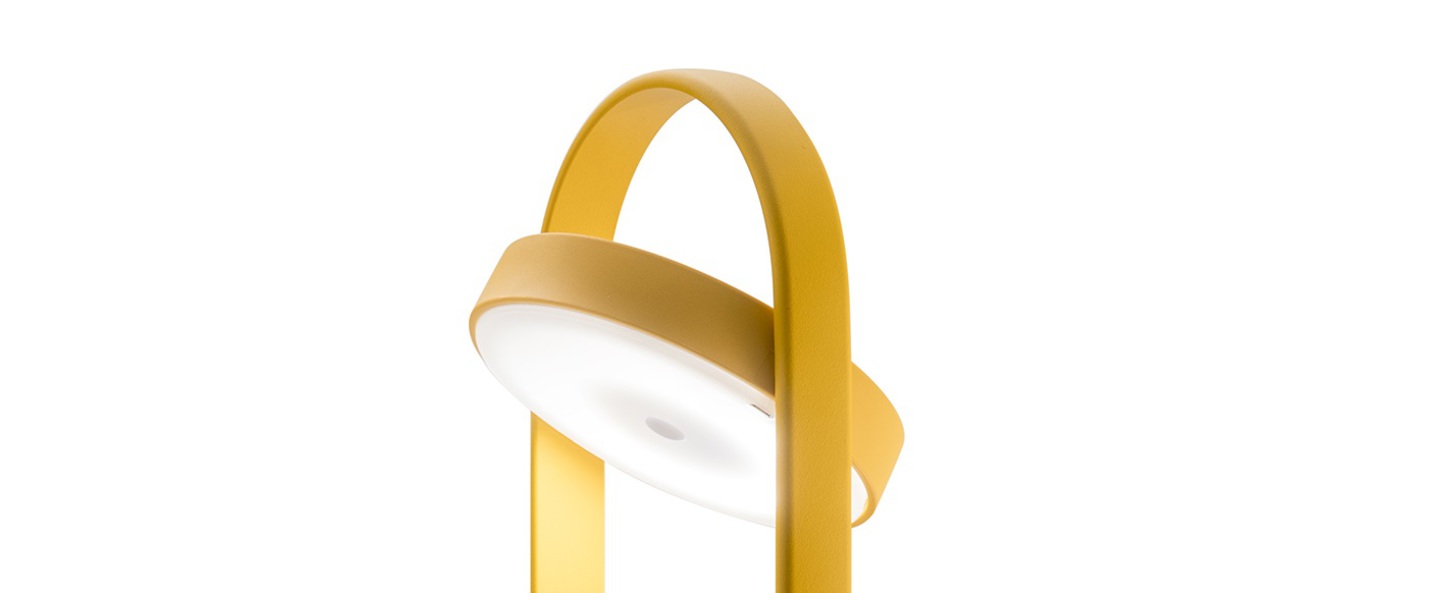 Lampe a poser giravolta 1799 50 jaune led 3000k 157lm o15cm h50cm pedrali normal