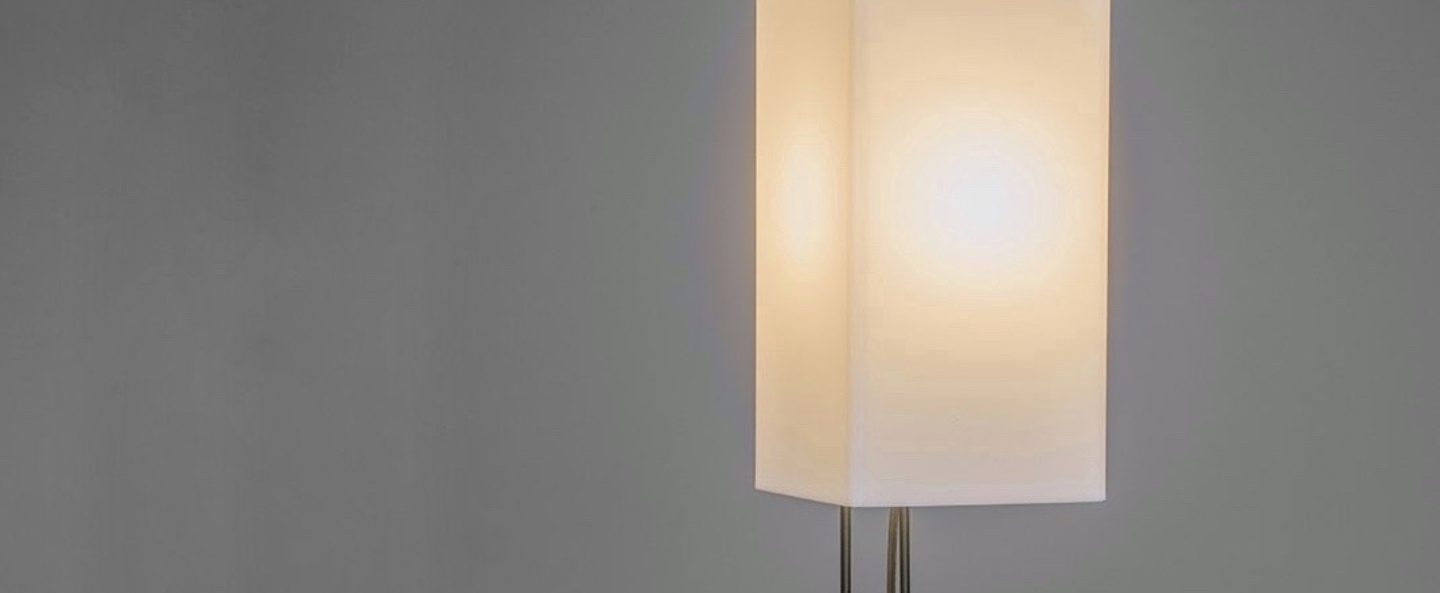 Lampe a poser l a d blanc noir o15 5cm h60cm aktina normal