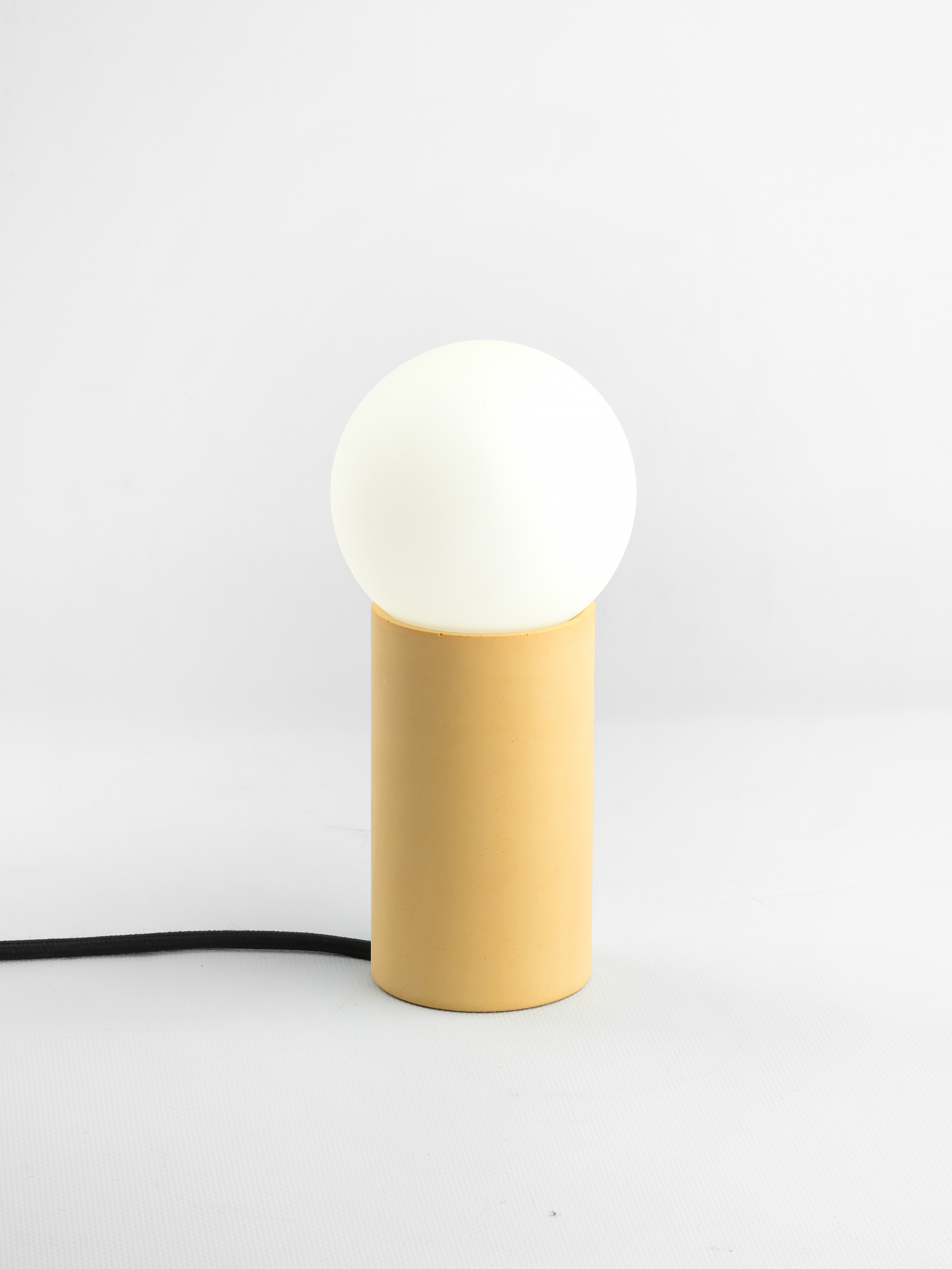 Lampe à poser, Lena, jaune, Ø7cm, H12,5cm - Plato Design - Luminaires ...