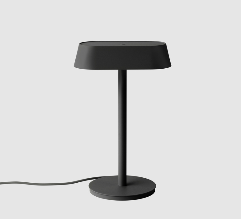 Linear thomas bentzen lampe a poser table lamp  muuto 22510  design signed nedgis 125248 product