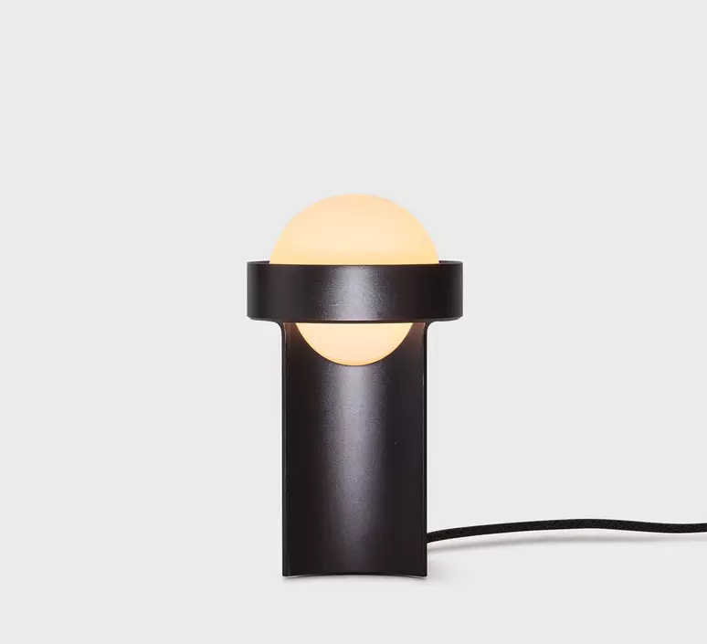 Loop studio tala lampe a poser table lamp  tala loop sphr iii dg tbl 01 eu  design signed nedgis 174767 product