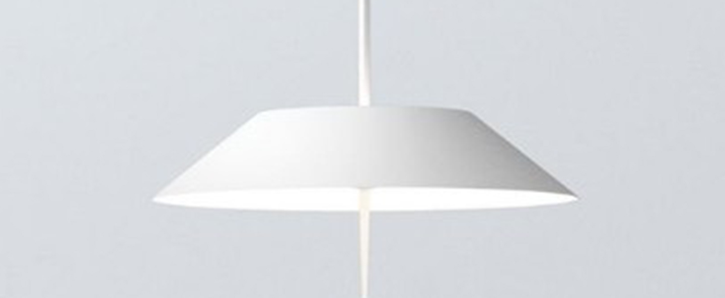 banner-image Lampe a poser mayfair blanc 0led 2700k 1841lm o30cm h52cm vibia normal