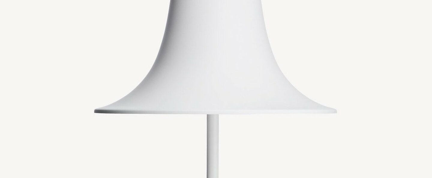 Lampe a poser pantop 23 blanc o23cm h38cm verpan normal