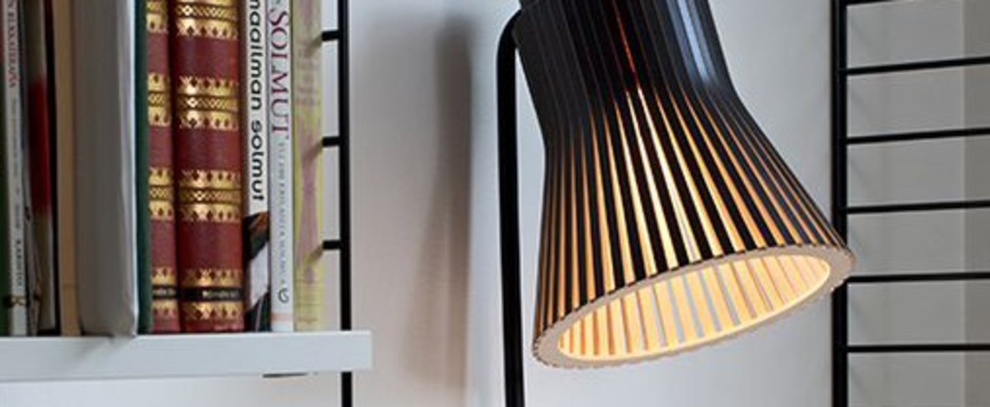 banner-image Lampe a poser petite 4620 noir led o20cm h56cm light point normal