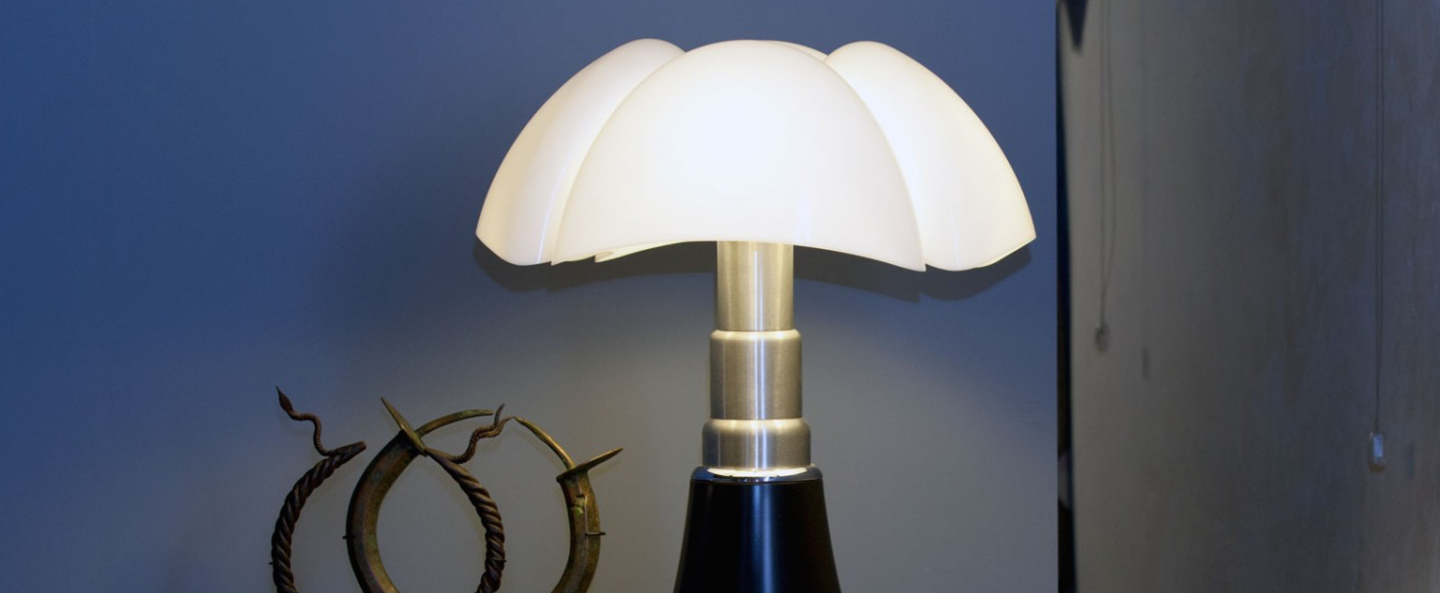 banner-image Lampe a poser pipistrello led noir brillant h86cm martinelli luce normal