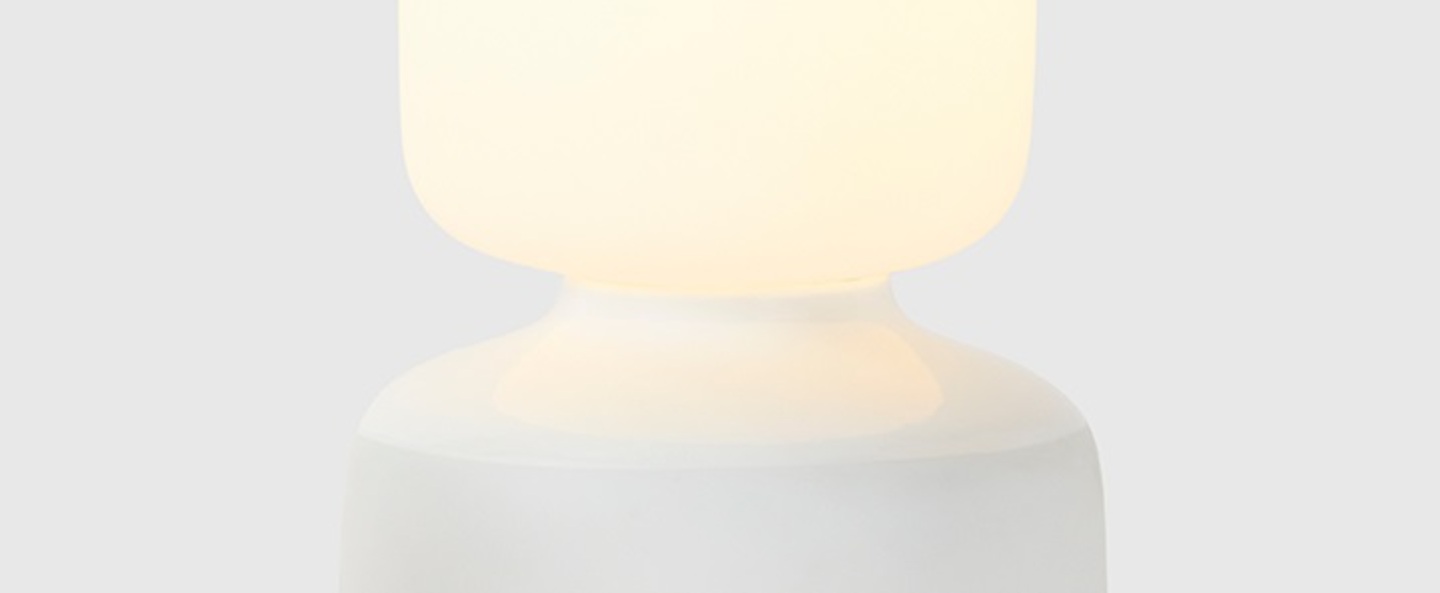 Lampe a poser reflection oblo blanc o16cm h28cm tala normal