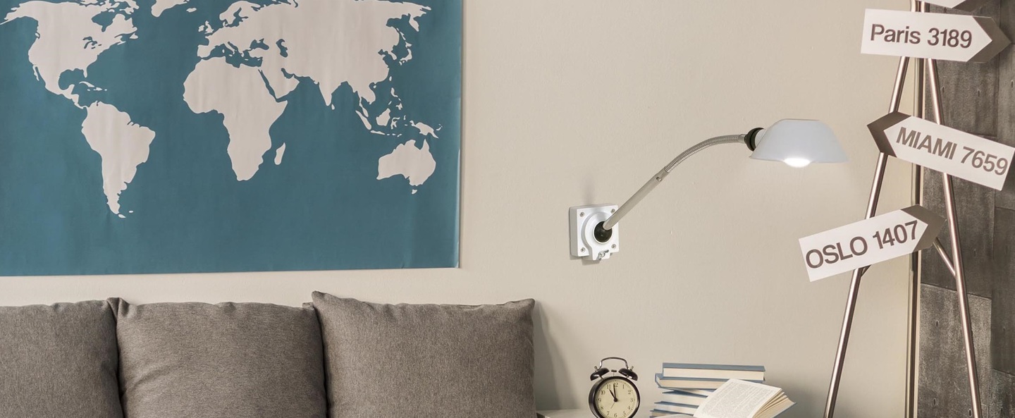 banner-image Lampe a poser remake blanc led o9 5cm h15 5cm faro normal