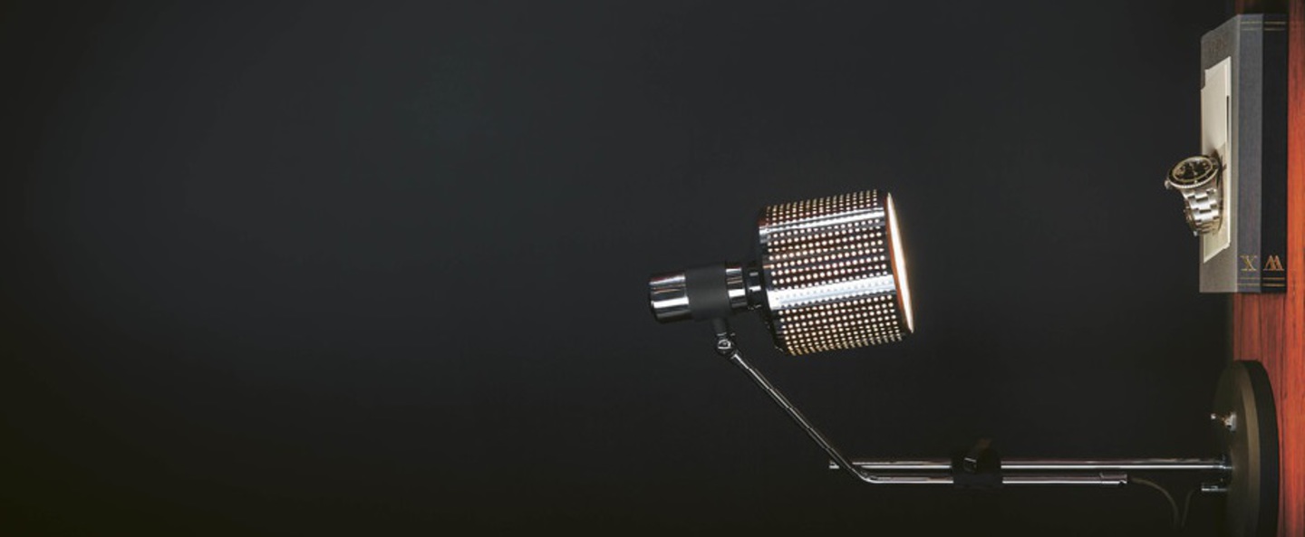 banner-image Lampe a poser riddle laiton led l35cm h47cm bert frank normal