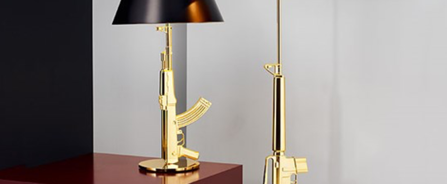 banner-image Lampe a poser table gun noir et or h92 4cm flos normal