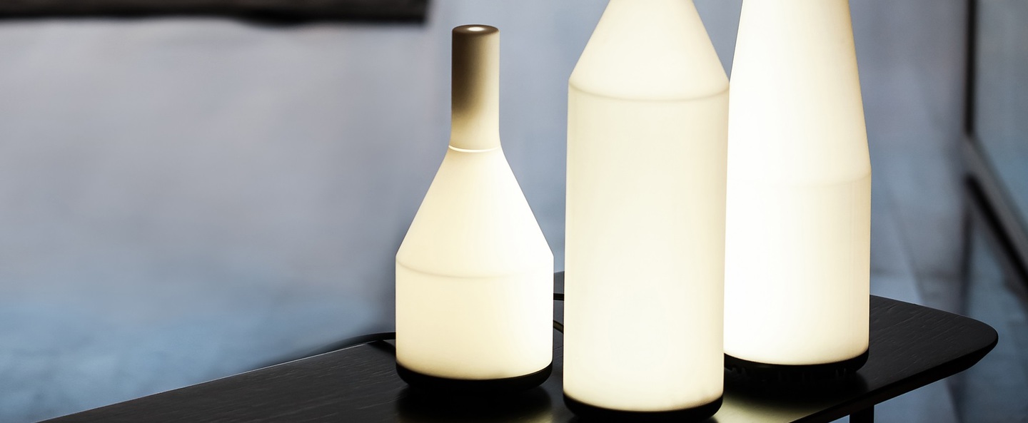banner-image Lampe a poser voltaire blanc noir h45cm exnovo normal
