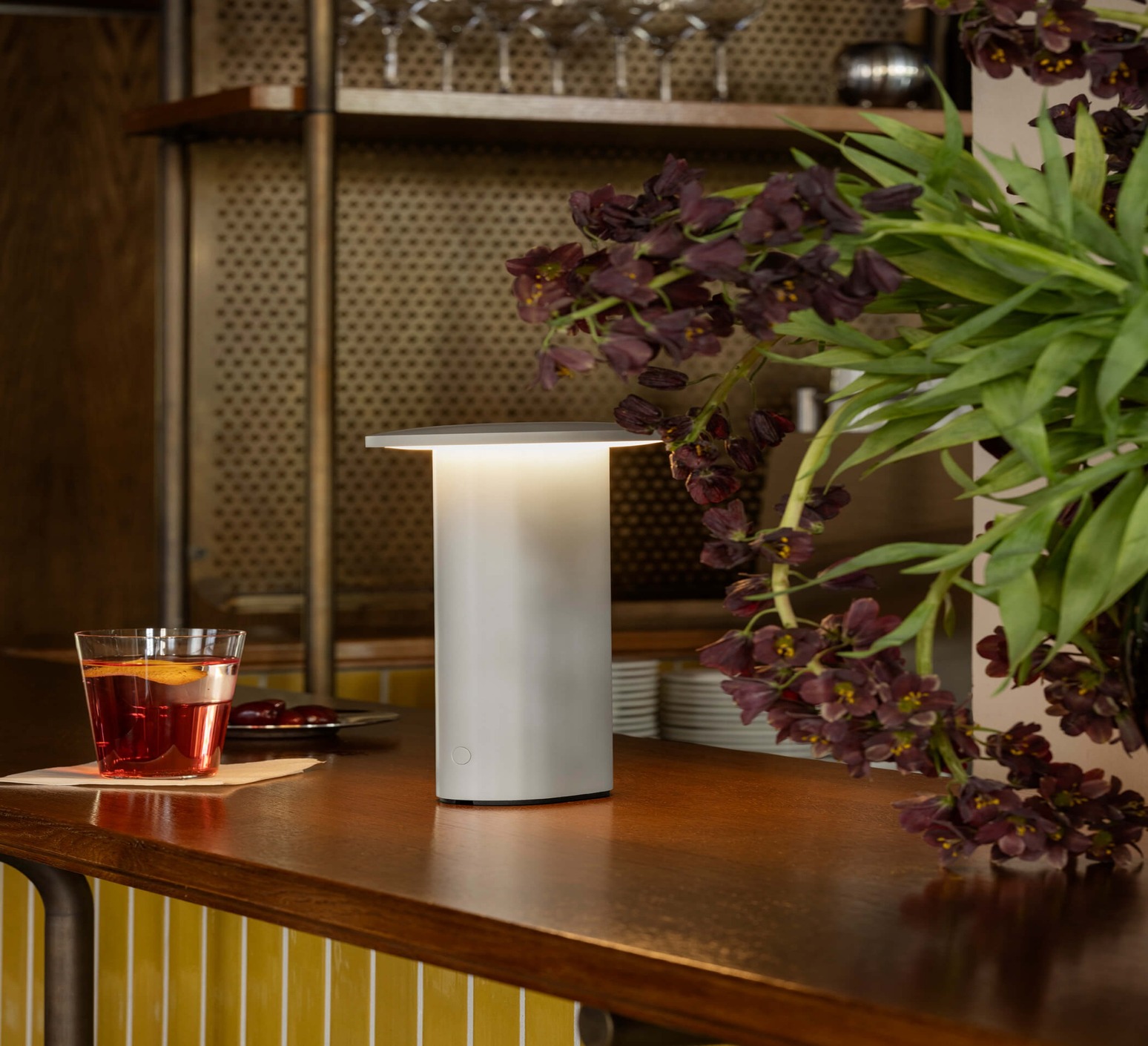 Lampe, Handleuchte, Solae, weiß, IP44, LED, 2700K, 111 lm, Ø13,8cm, H22,1cm - Fritz Hansen