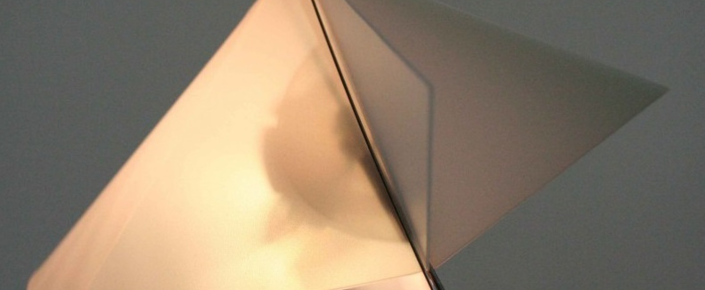 banner-image Lampe de bureau cerf volant blanc h9cm celine wright normal
