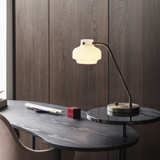 Desk lamp, Copenhagen SC15, Opal, LED, Ø16cm, H37cm Desk lamp, Copenhagen SC15, Opal, LED, Ø16cm, H37cm