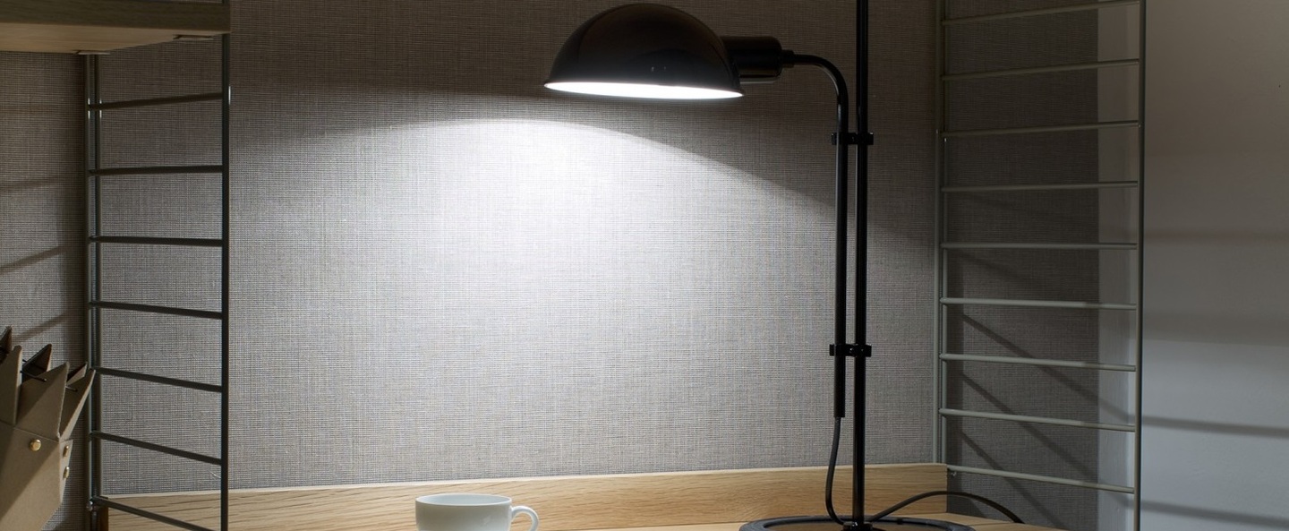 banner-image Lampe de bureau funiculi noir h50 3cm marset normal