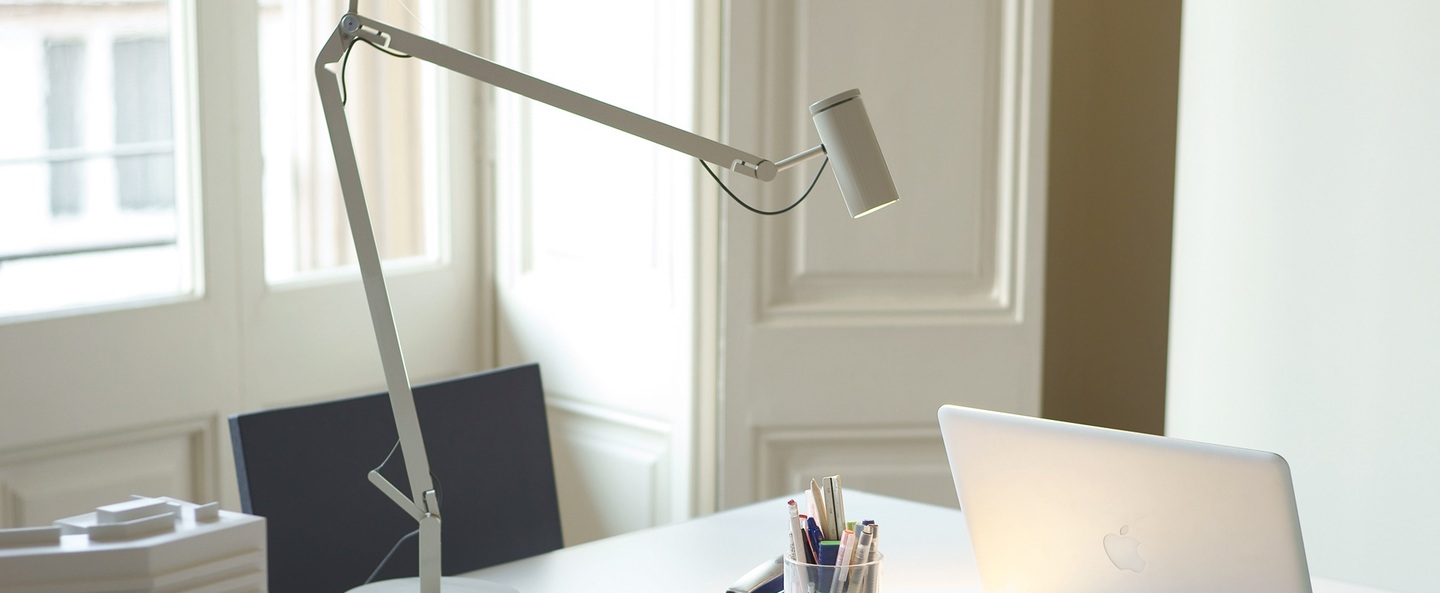 banner-image Lampe de bureau polo blanc led h44cm marset normal