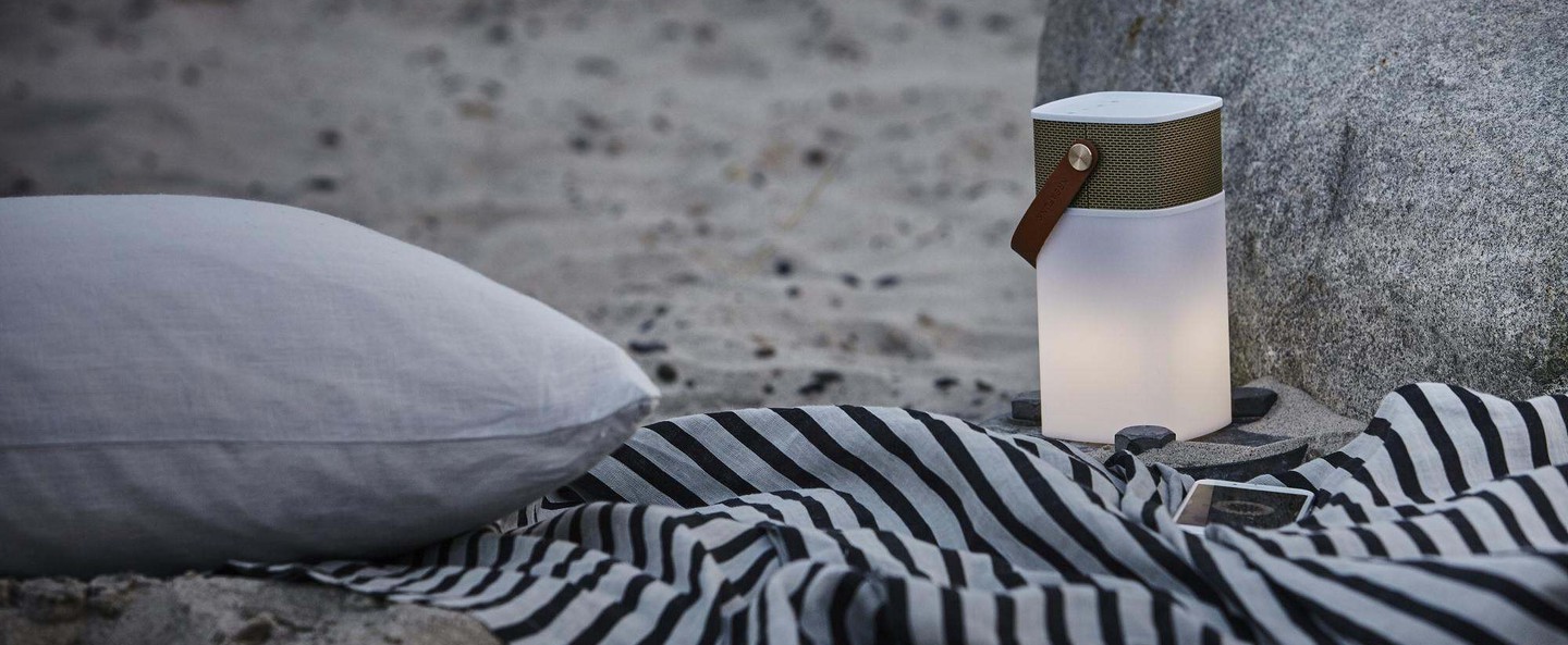 banner-image Lampe haut parleur sans fil d exterieur aglow led blanc or h19cm kreafunk normal