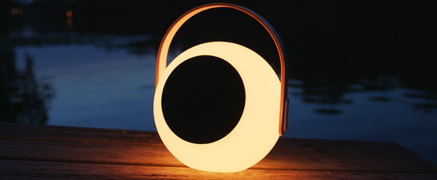 banner-image Luminaire connecte eye speaker bois blanc led l23 9cm h28 2cm mooni normal