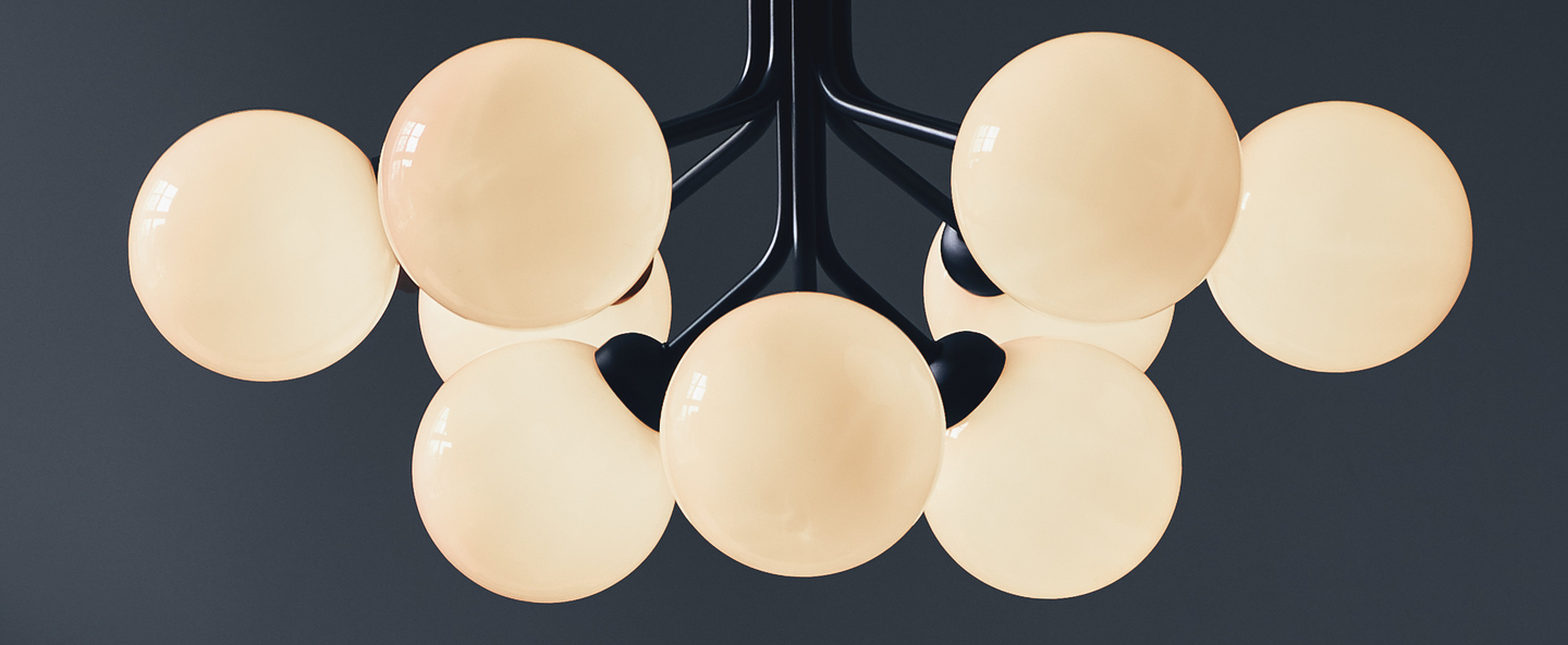 banner-image Lustre apiales 9 noir satine verre opalin o59 5cm h39cm nuura normal
