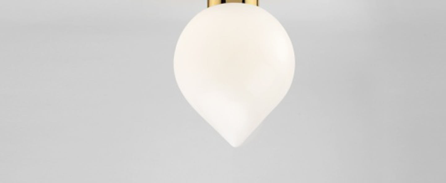banner-image Plafonnier bob blanc et laiton o15cm h18cm anastassiades studio normal