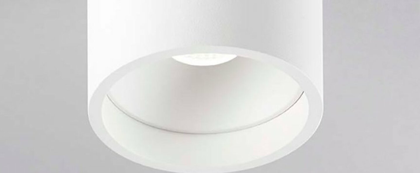 banner-image Plafonnier solo 1 blanc ip54 led 3000k 380lm o8cm h8cm light point normal
