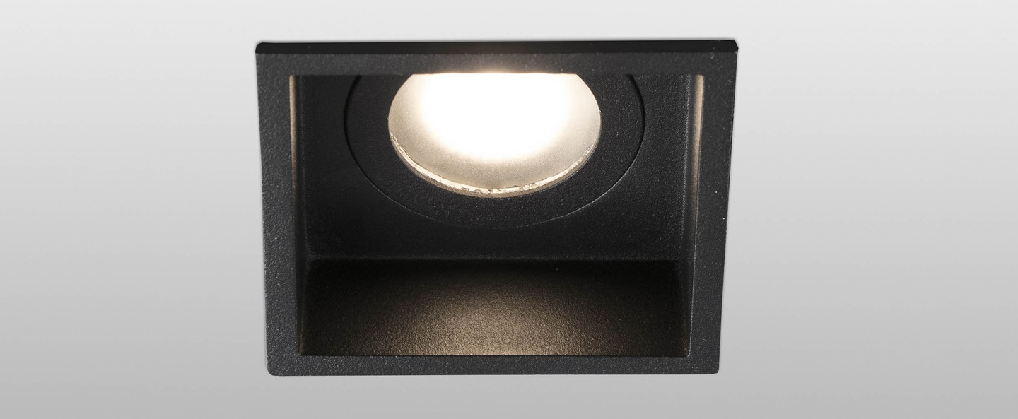 banner-image Spot encastrable hyde noir o8 9cm h5 5cm faro normal