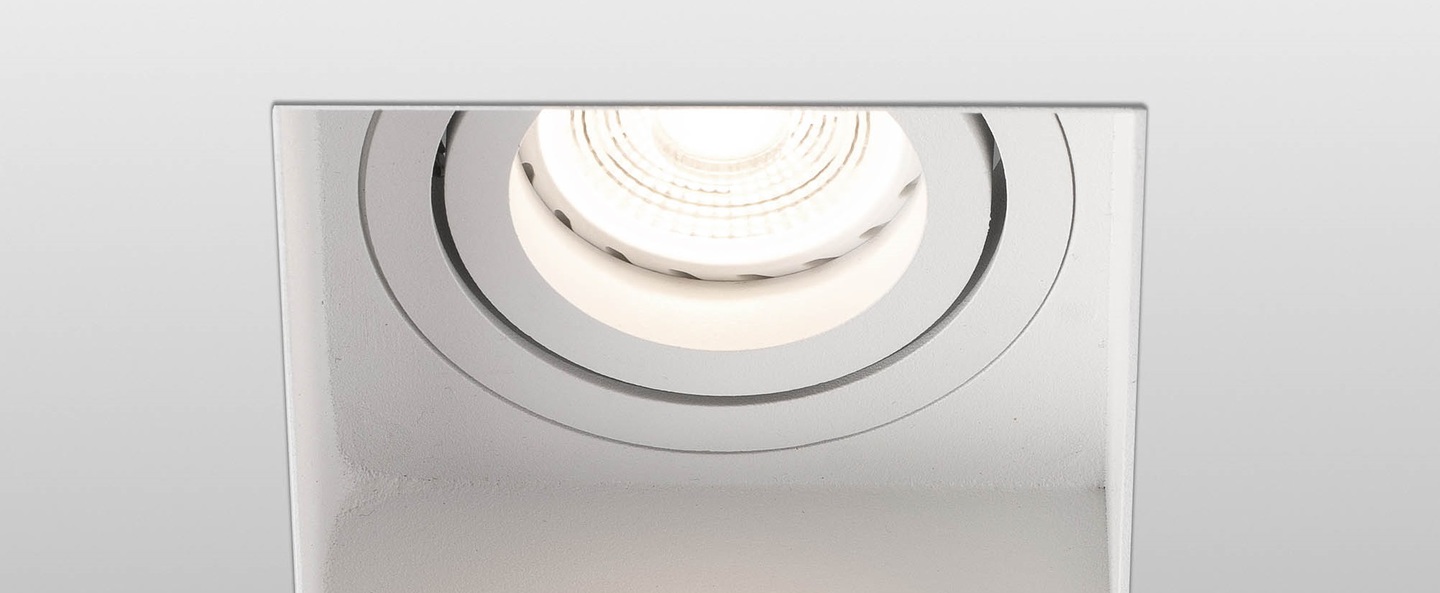 banner-image Spot encastrable hyde trimless orientable blanc l8 2cm h5 5cm faro normal