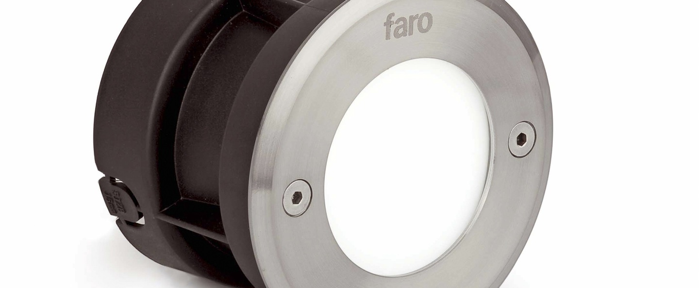 Spot encastrable led 18 argent led o10cm h6 5cm faro normal