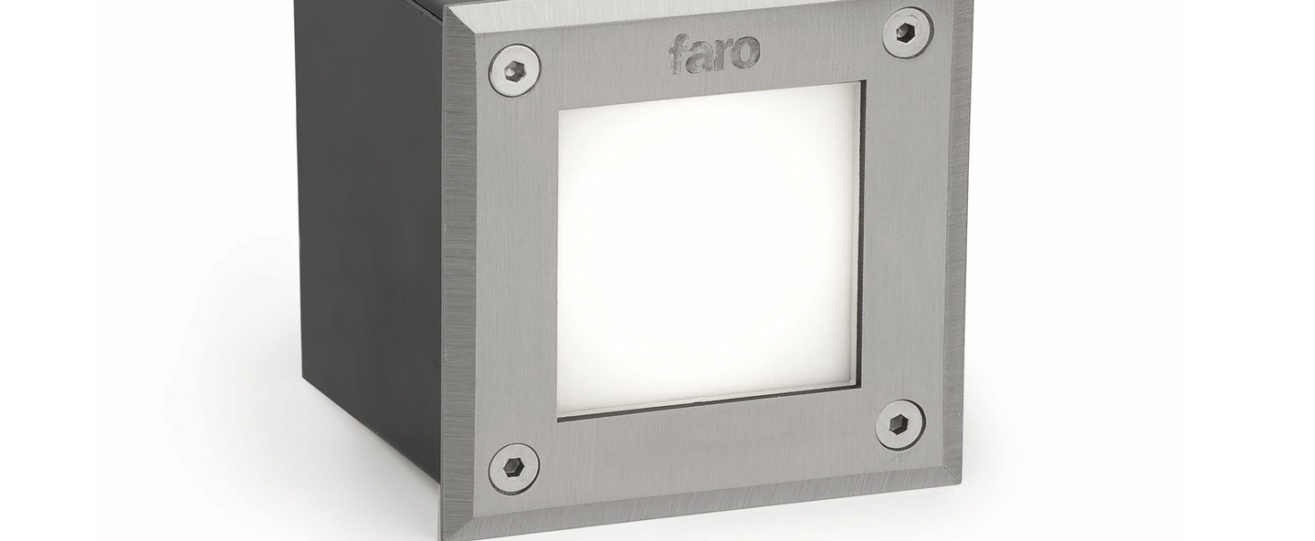 banner-image Spot encastrable led 18 argent led o9 5cm h9 5cm faro normal