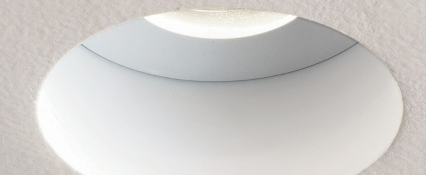 Spot salle de bain trimless round blanc mat ip65 o7 9cm h11 5cm astro normal