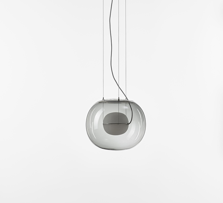 Big one small lucie koldova suspension pendant light  brokis pc1043 big one small smoke greycgc516 tripleccgc1907 blackcecl519  design signed nedgis 115193 product