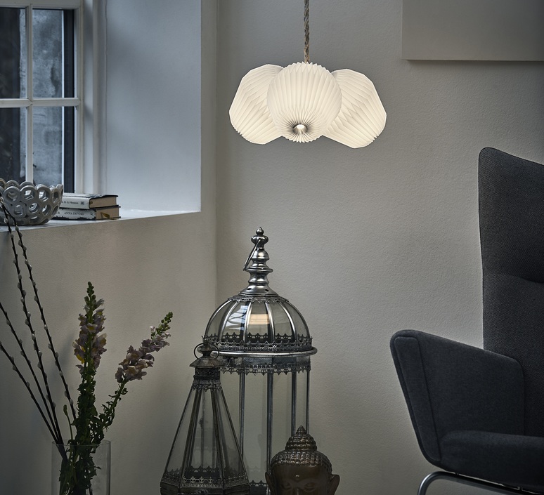 Bouquet 3 large sinja svarrer damkjaer suspension pendant light  le klint 130l3  design signed nedgis 74360 product