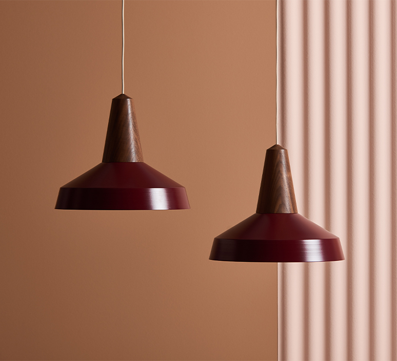 Circus  julia mulling et niklas jessen suspension pendant light  schneid eikon circus black oak burgundy  design signed nedgis 106380 product