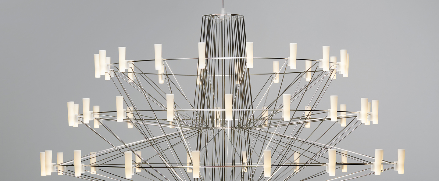 banner-image Suspension coppelia small 4m noir et blanc led 2700k 400lm o68cm h42 5cm moooi normal