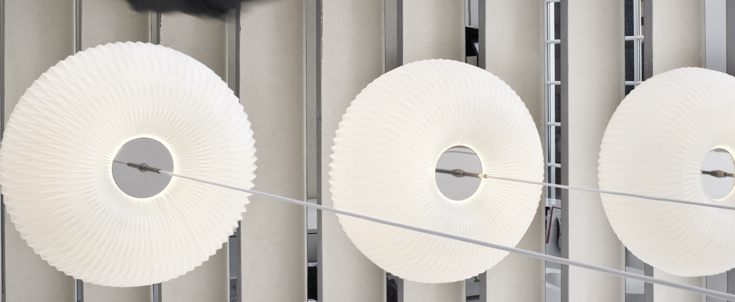 banner-image Suspension donut small blanc o47cm h26cm le klint normal