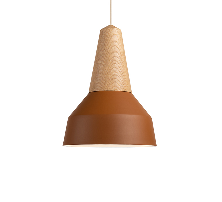 Eikon basic julia mulling et niklas jessen suspension pendant light  schneid eikon basic oak amber white canopy  design signed nedgis 106485 product