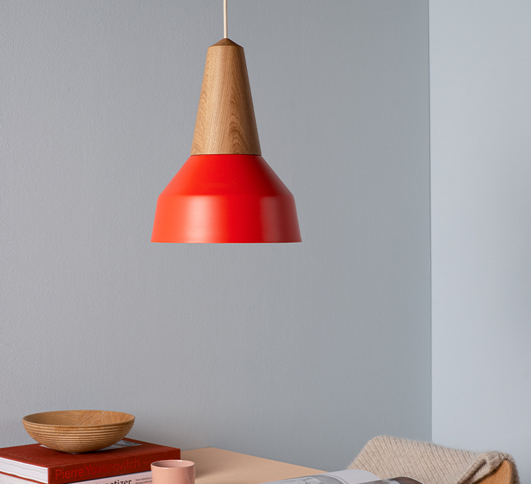 Eikon basic julia mulling et niklas jessen suspension pendant light  schneid eikon basic oak poppy red white canopy  design signed nedgis 106469 product