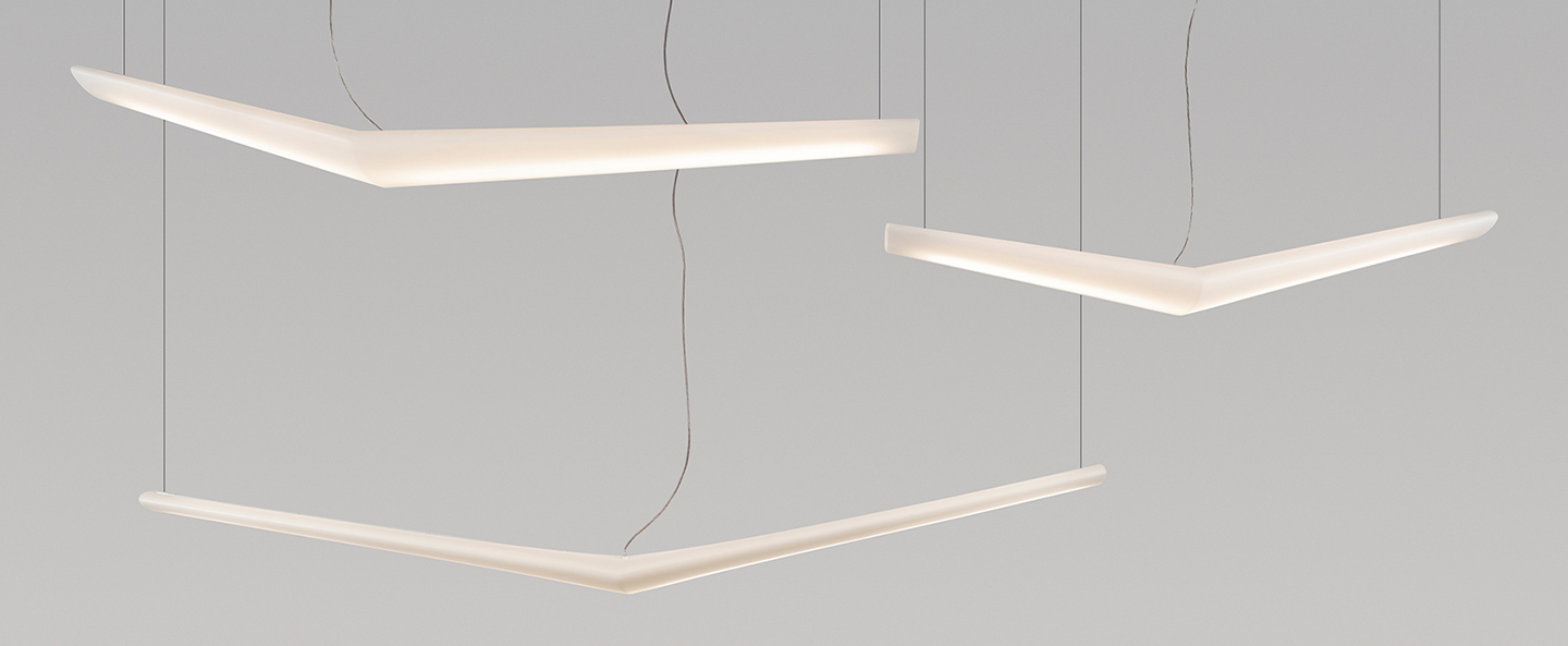 banner-image Suspension mouette symetrique non variable blanc ip40 20 led 3000k 6107lm l135cm h21cm artemide normal