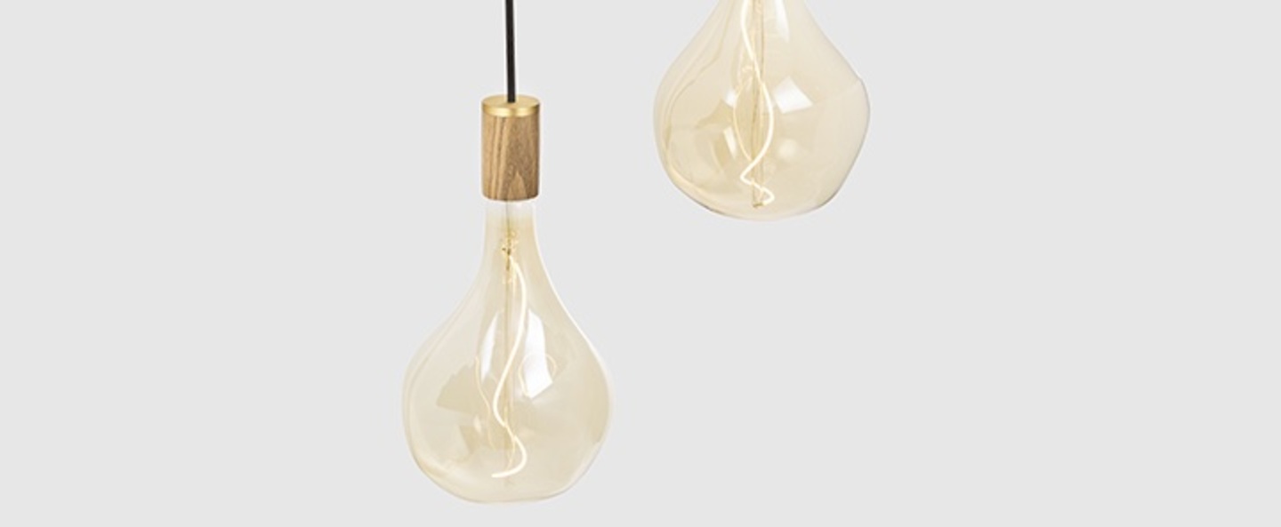 banner-image Suspension oak triple voronoi ii noir bois ip54 o25cm hcm tala normal