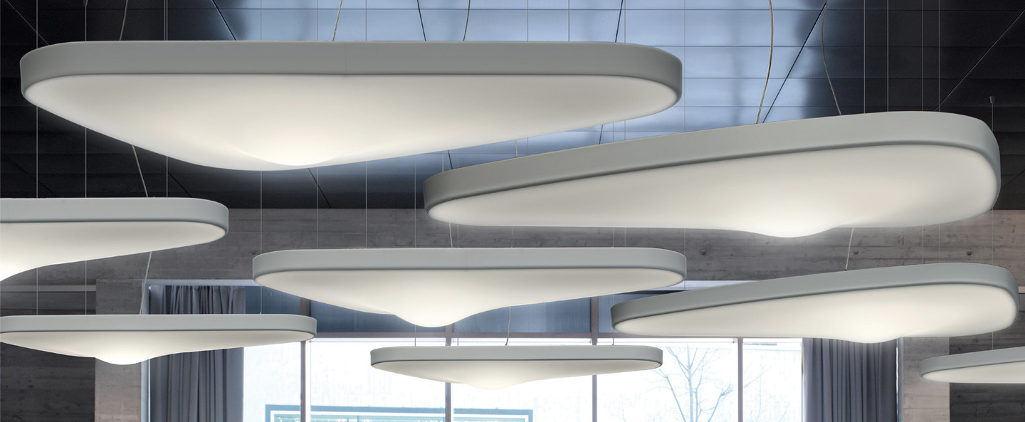 banner-image Suspension petale d71p blanc led l137cm h6cm luceplan normal