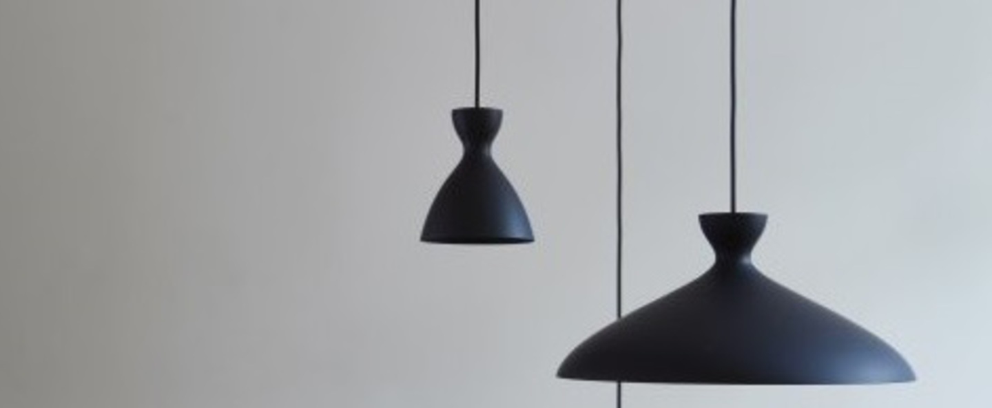 banner-image Suspension pretty wide noir mat o47 8cm h21 9cm nyta normal