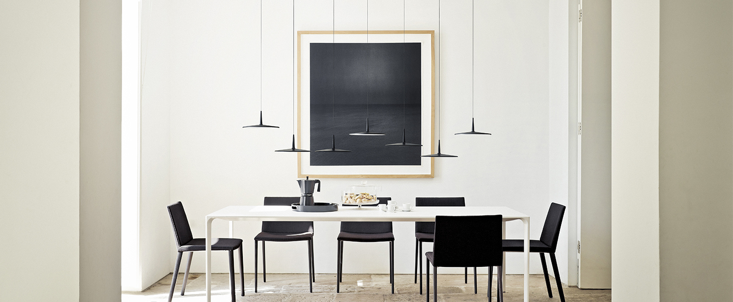 banner-image Suspension skan 0270 noir led 2700k 712lm o30cm h14cm vibia normal