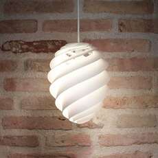 Pendant Light Swirl 2 Small White ø18cm H23cm Le Klint Nedgis Lighting