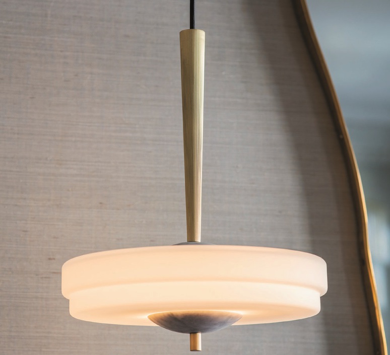 Trave robbie llewellyn et adam yeats suspension pendant light  bert frank trave pl carrara  design signed nedgis 75334 product