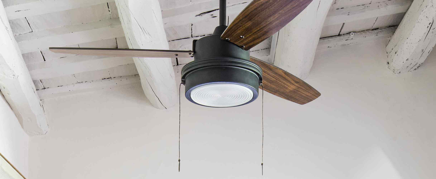 banner-image Ventilateur lumineux komodo ete hiver noir o106 8cm h37cm faro normal