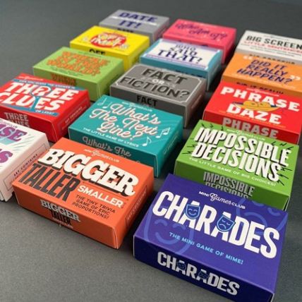 Games and jigsaw puzzles for adults