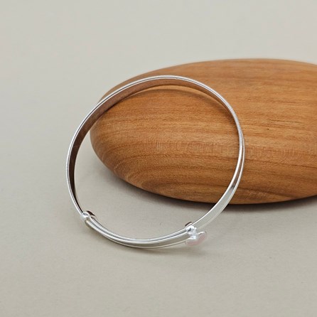 Children's Sterling Silver Enamel Heart Bangle Children's Sterling Silver Enamel Heart Bangle