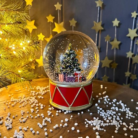 Christmas Tree Snowglobe On Drum Base Christmas Tree Snowglobe On Drum Base