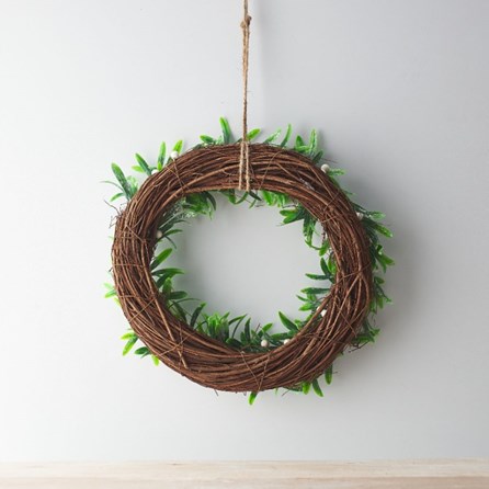Hanging Mistletoe Wreath Christmas Decoration Hanging Mistletoe Wreath Christmas Decoration